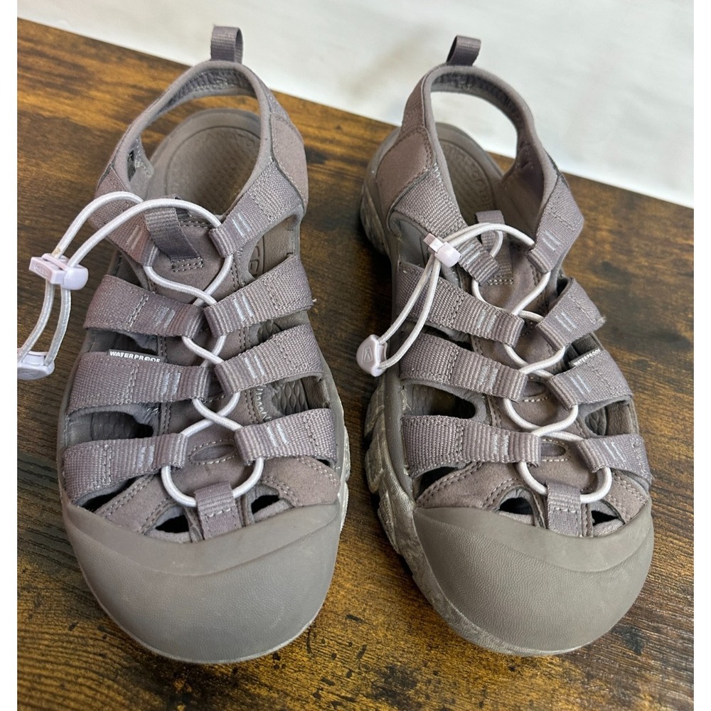 Keen Newport H2 Waterproof Closed Toe Sandals Size 10.5 Shark Swirl Water Hiking - Picture 14 of 14